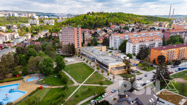 Pronájem parkovacího stání v&nbsp;Brně Juliánovské nám. 3878/2, 636 00 Brno-Židenice